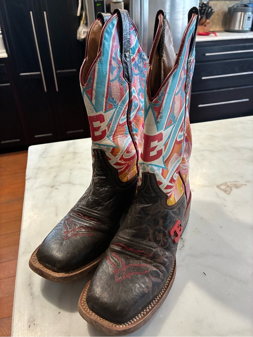Cinch Edge Womens Leather Cowgirl Boots  Size 6B